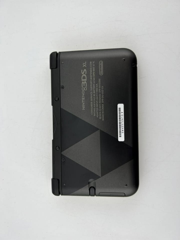 Console Nintendo 3DS XL Zelda Edition A Link Between Worlds Pre-installed