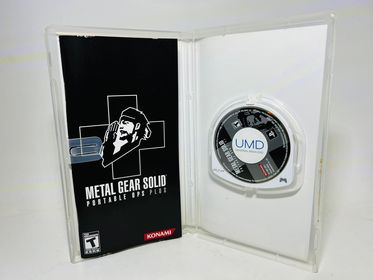 METAL GEAR SOLID PORTABLE OPS PLUS + PLAYSTATION PORTABLE PSP - jeux video game-x