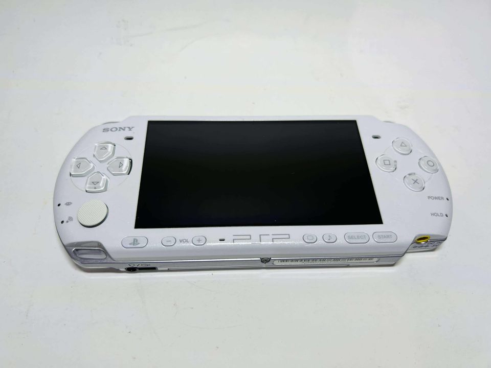 CONSOLE PLAYSTATION PORTABLE PSP 3000 Limited Edition Assassin's Creed Bloodlines Blanche White - jeux video game-x