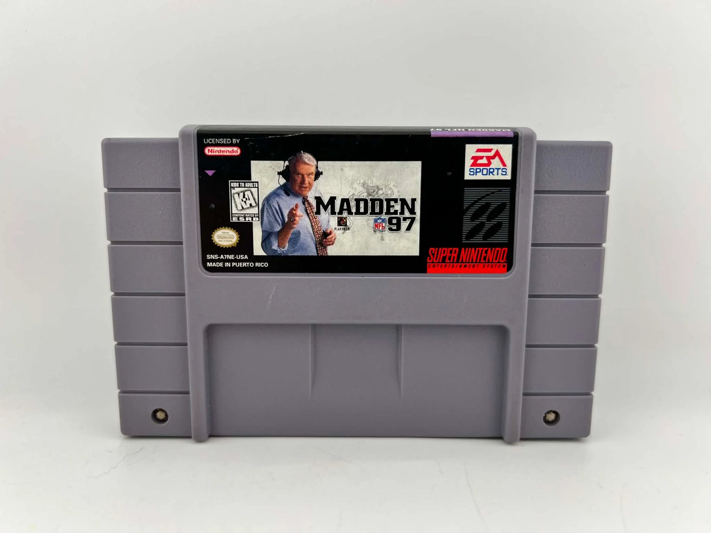 MADDEN NFL 97 SUPER NINTENDO SNES