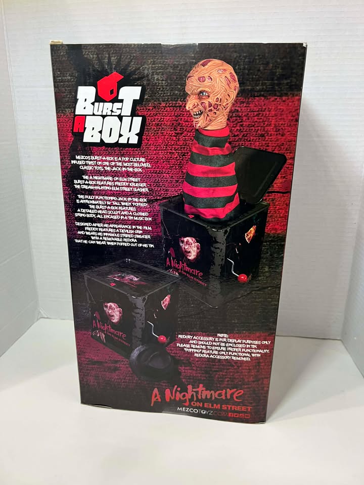 Figurine Mezco Burst-A-Box A Nightmare on Elm Street: Freddy Krueger
