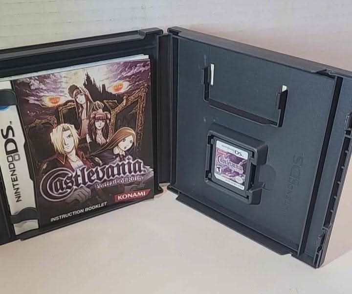 Castlevania Portrait of Ruin Nintendo DS Konami