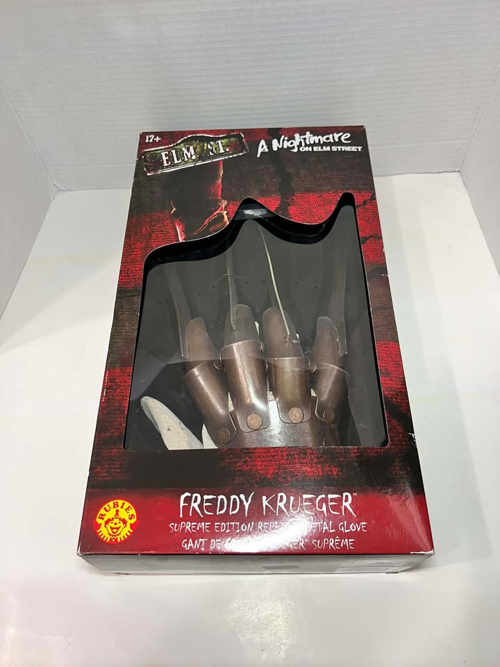 Rubie's Freddy Krueger Nightmare On Elm Street Supreme Ed Replica Metal Glove