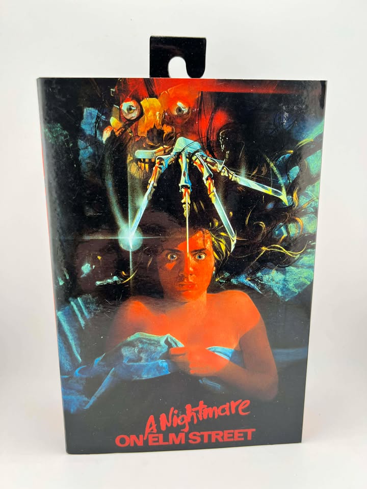 Figurine Neca Ultime Freddy 30e anniversaire Freddy Krueger