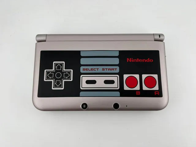 Console Nintendo 3DS XL Retro NES Edition