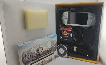 Console PSP 3001 Limited Edition Ratchet & Clank Version Mystic Silver Playstation Portable PSP