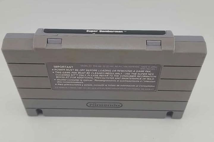 Super Bomberman Super Nintendo SNES hudson