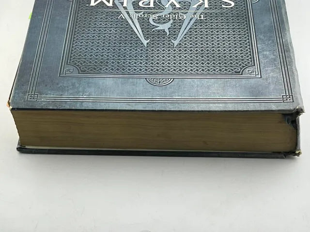 The Elder Scrolls V Skyrim Legendary Edition Hardcover Prima Strategy Guide