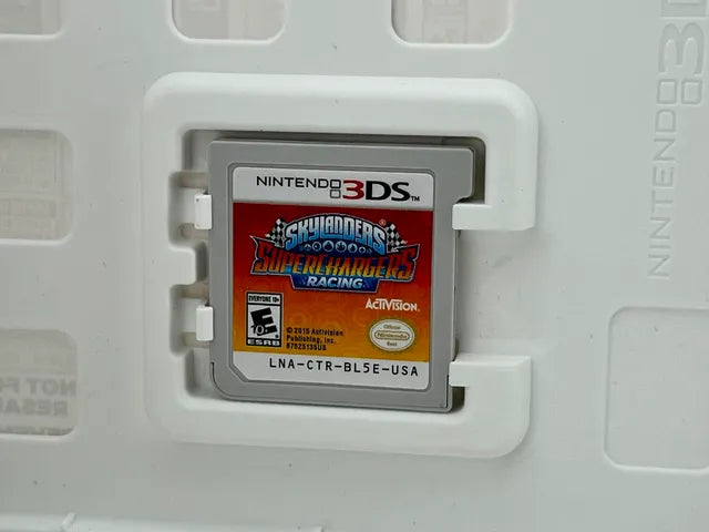 Skylanders Superchargers Racing Nintendo 3DS