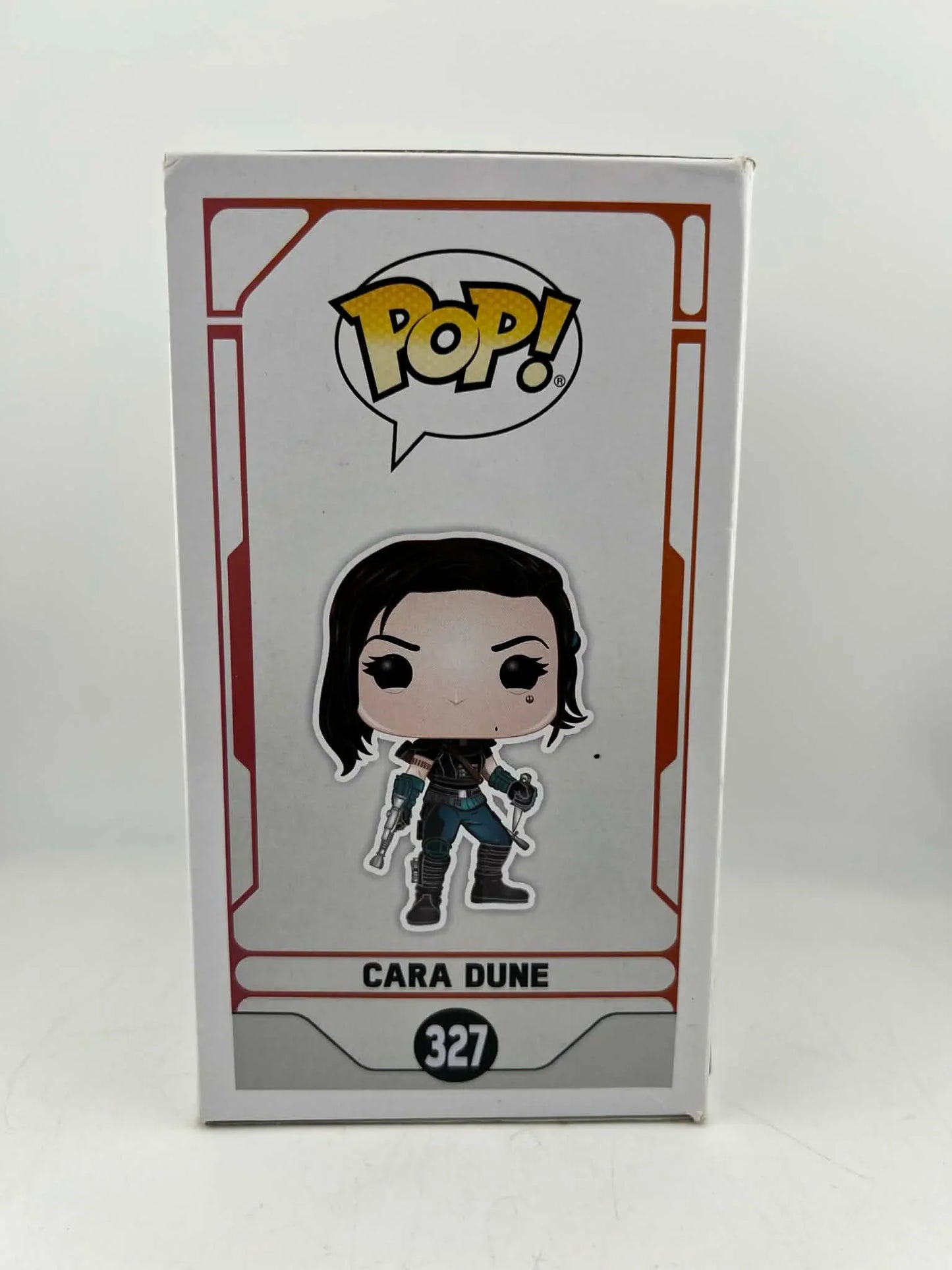 Funko Pop ! Figurine vinyle Star Wars The Mandalorian 327 Cara Dune neuve