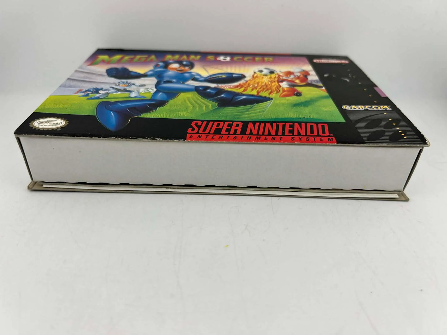 MEGA MAN SOCCER en boite SUPER NINTENDO SNES