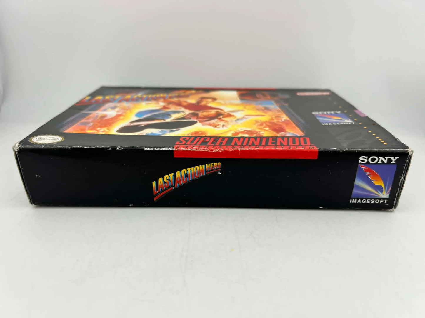 LAST ACTION HERO EN BOITE SUPER NINTENDO SNES