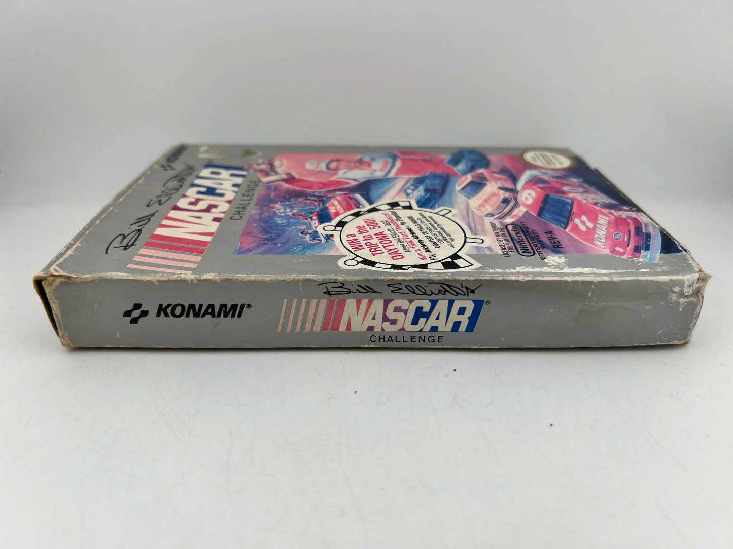 BILL ELLIOTS NASCAR CHALLENGE EN BOITE NINTENDO NES