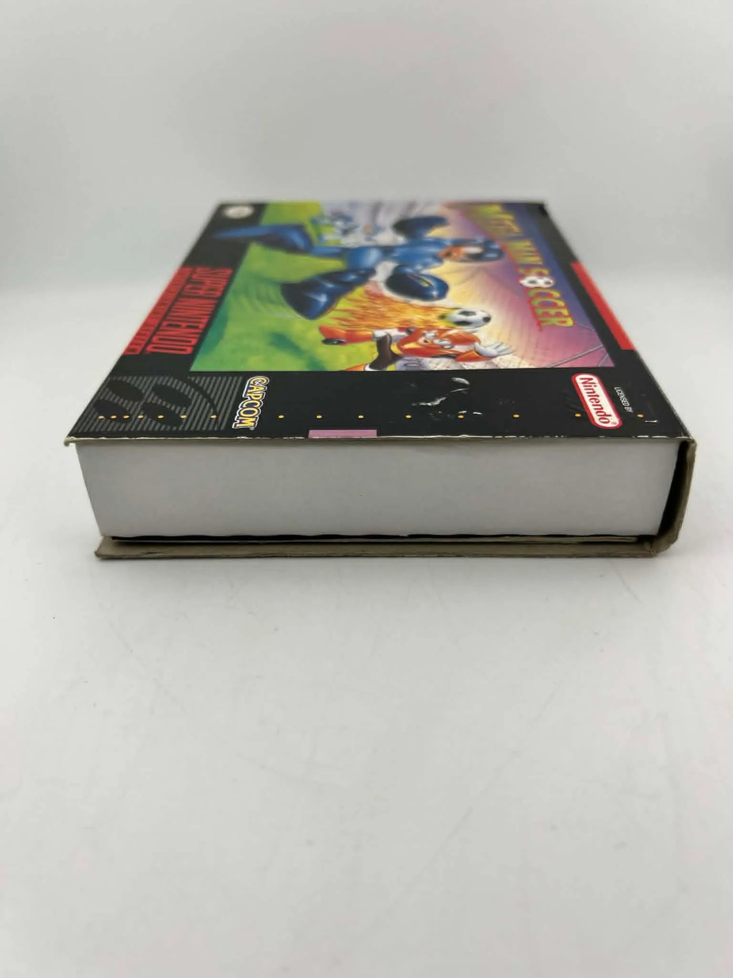 MEGA MAN SOCCER en boite SUPER NINTENDO SNES