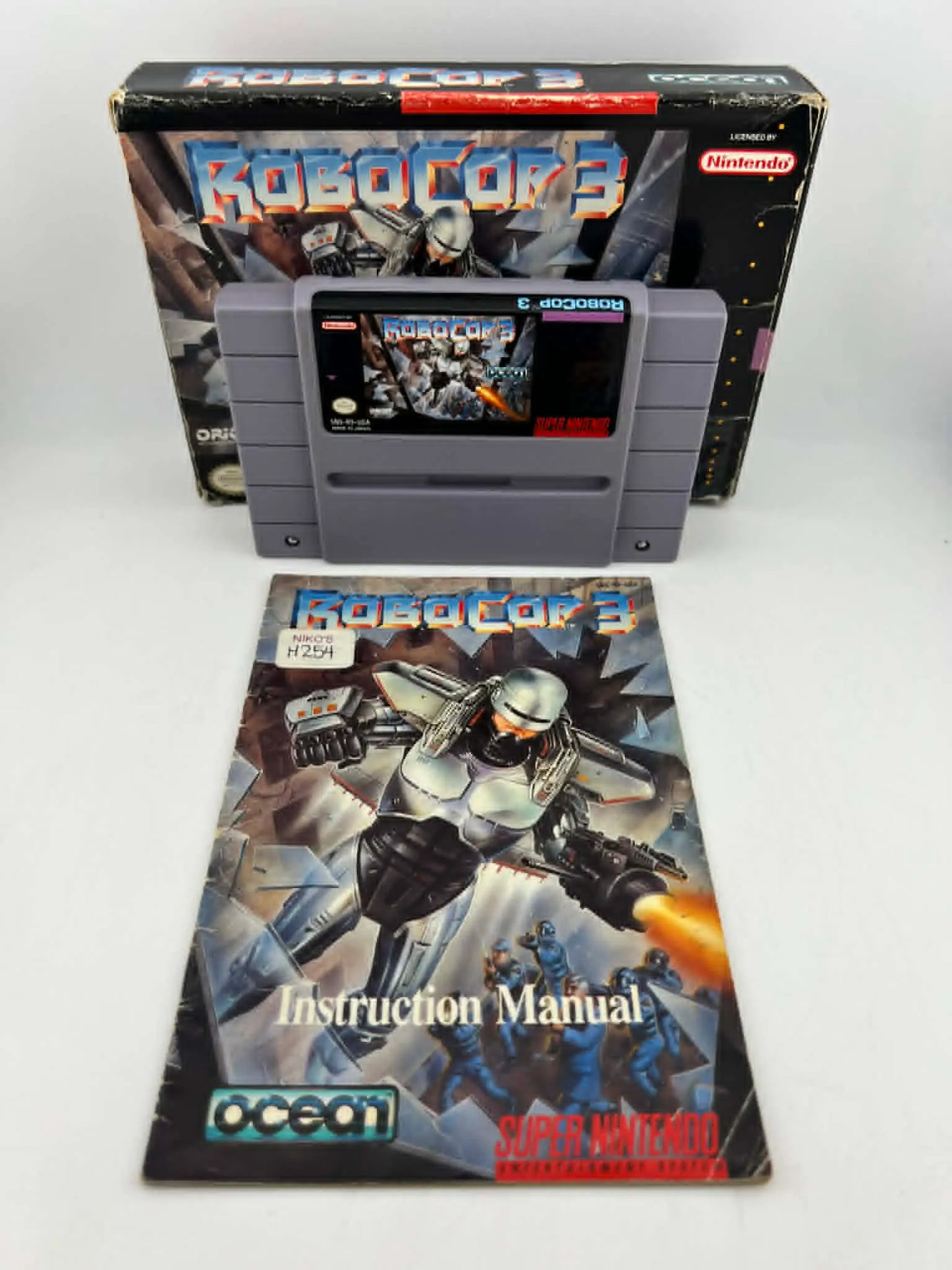 ROBOCOP 3 en boite SUPER NINTENDO SNES
