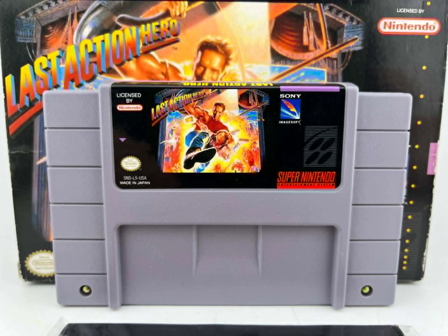 LAST ACTION HERO EN BOITE SUPER NINTENDO SNES