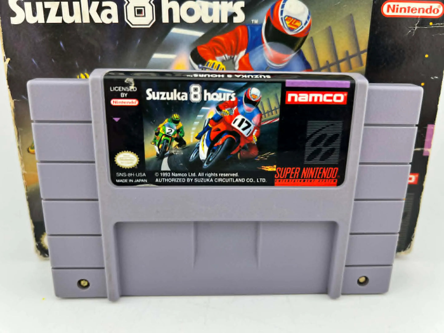 SUZUKA 8 HOURS en boite SUPER NINTENDO SNES