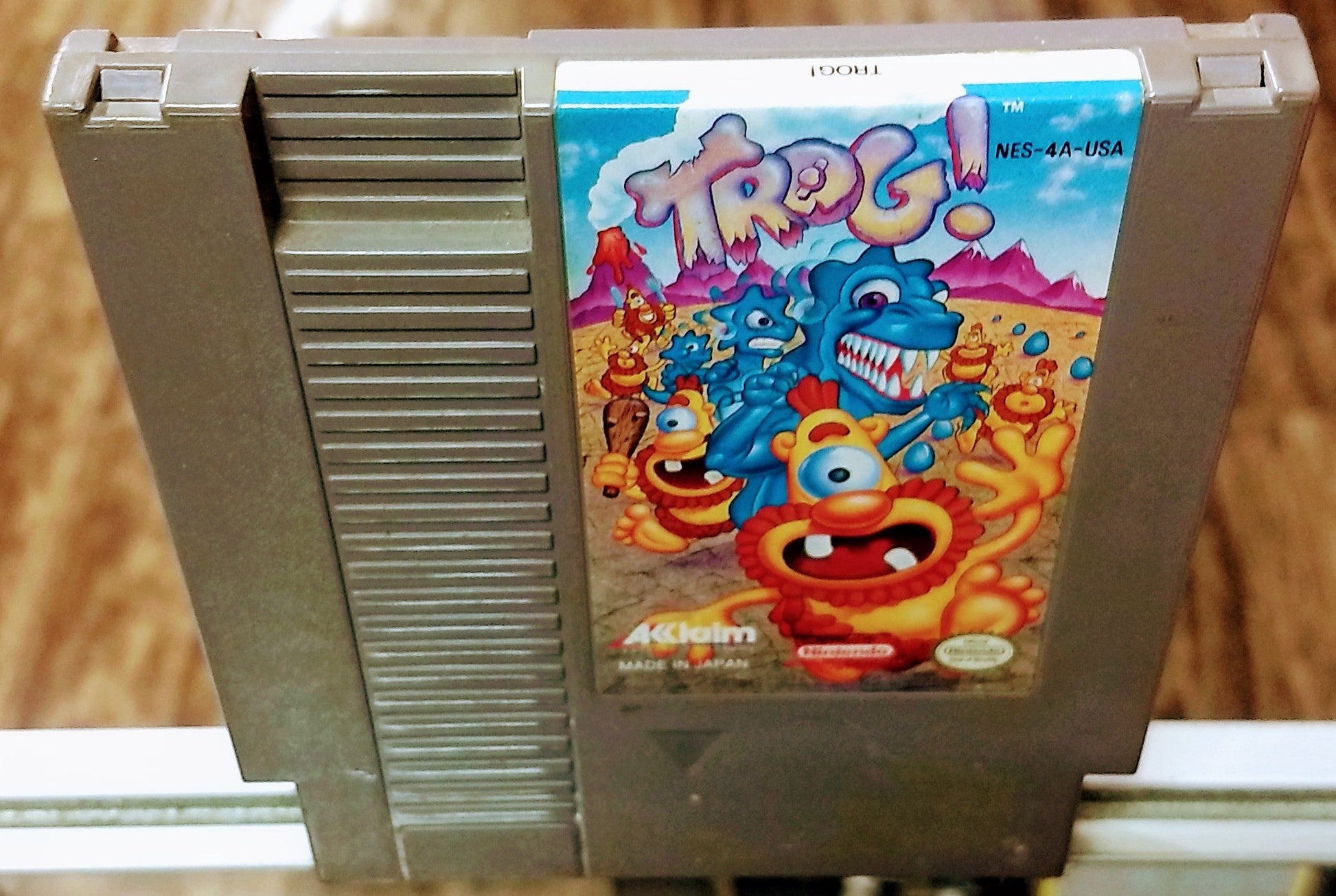 TROG (NINTENDO NES) - jeux video game-x