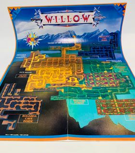 Willow World Map And Wizards & Warriors Iron Sword 1989 Poster Nintendo power - jeux video game-x