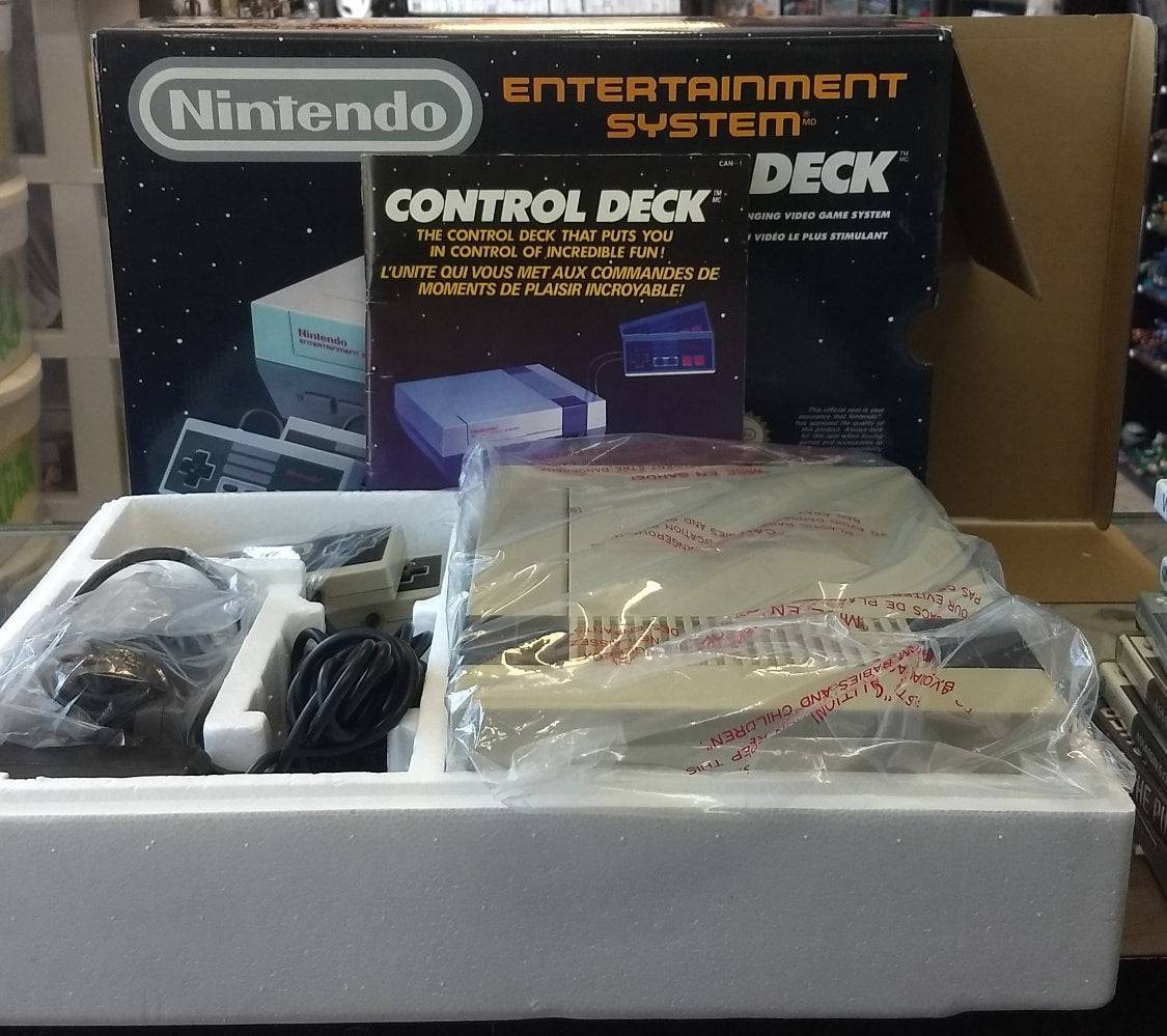 CONSOLE NINTENDO ENTERTAINMENT SYSTEM NES CONTROL DECK EN BOITE - jeux video game-x