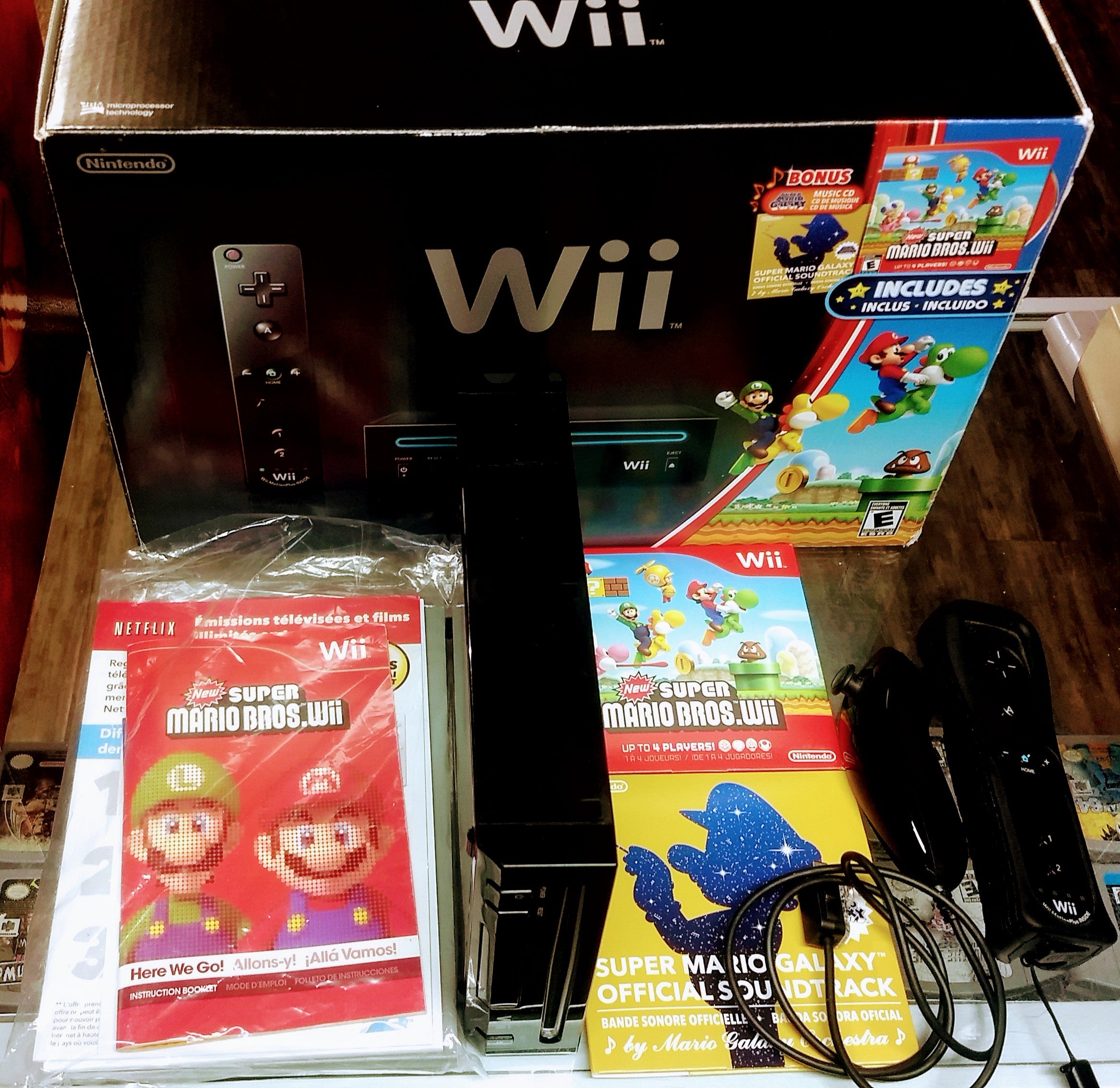 Mario WiiMote for Nintendo retailer Wii