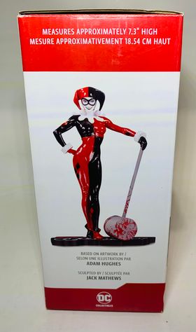 DC Collectibles Red White & Black HARLEY QUINN STATUE BY ADAM HUGHES - jeux video game-x