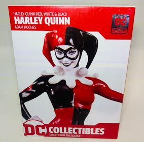 DC Collectibles Red White & Black HARLEY QUINN STATUE BY ADAM HUGHES - jeux video game-x