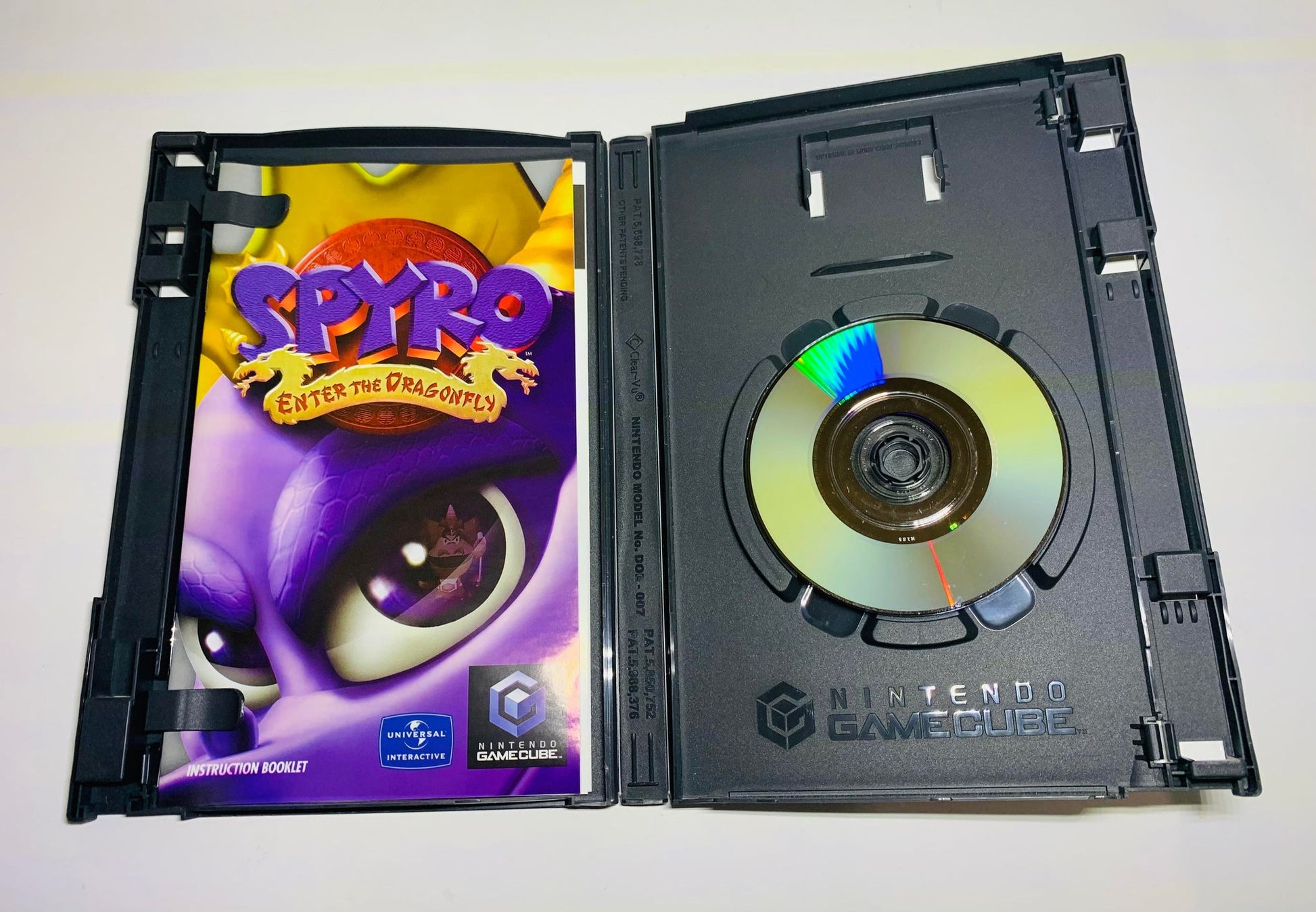 SPYRO ENTER THE DRAGONFLY PLAYERS CHOICE NINTENDO GAMECUBE NGC - jeux video game-x