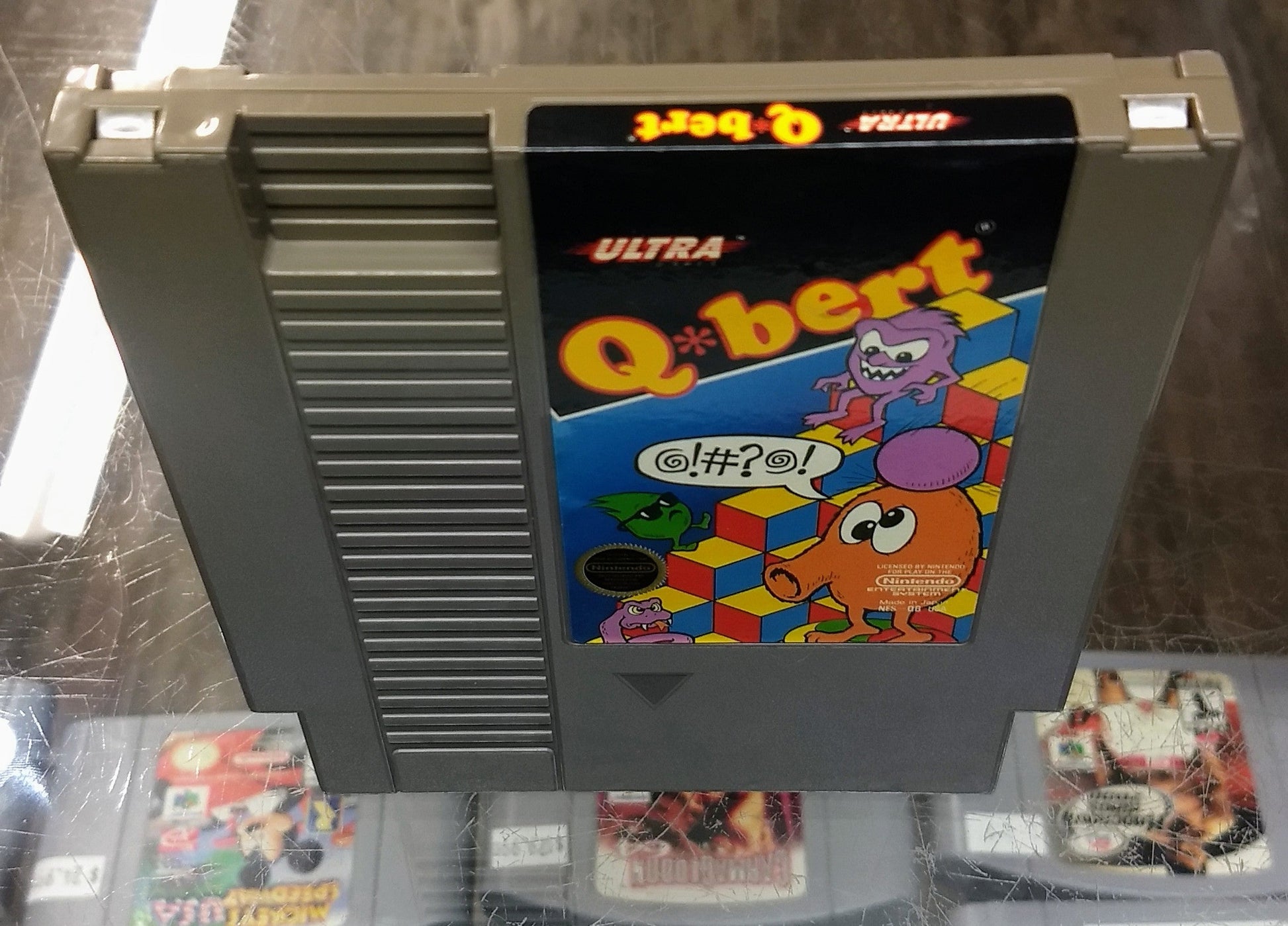 Q*BERT (NINTENDO NES) - jeux video game-x